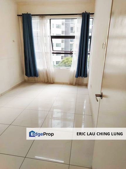 Zeva Residence, Seri Kembangan, Selangor |  Facing Pool | Near MRT | Opposite Aeon , Selangor, Seri Kembangan