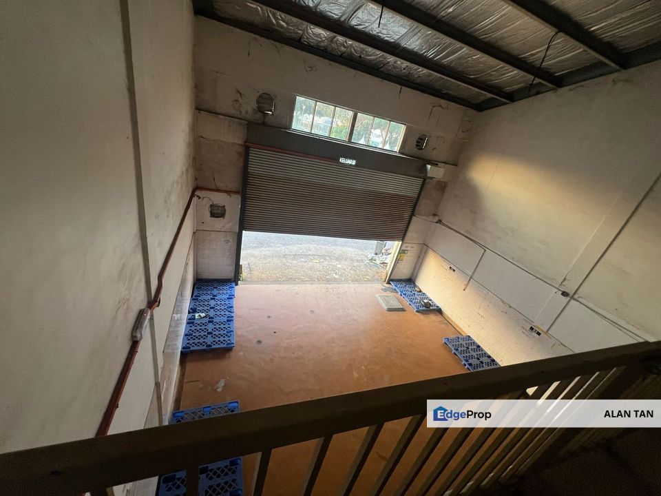 BANGI 2 adjoining terrace factories for SALE, Selangor, Bangi