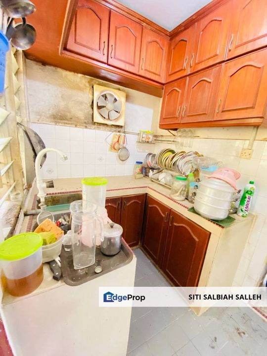 [RENOVATED UNIT] Pinewood Court Bandar Tasik Puteri, Rawang (Block P2), Selangor, Rawang