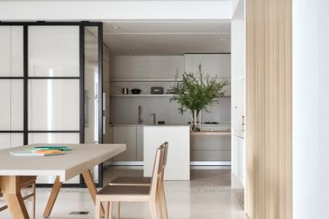 【Below market 30%】0 downpayment + Free Legal fees + 80% Partly furnished