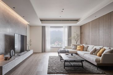 【Below Market 30%】+ FREE Partly Furnished + Walking to Mall