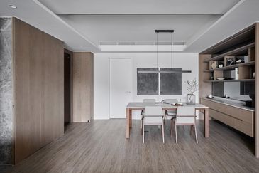 【Below Market 30%】+ FREE Partly Furnished + Walking to Mall