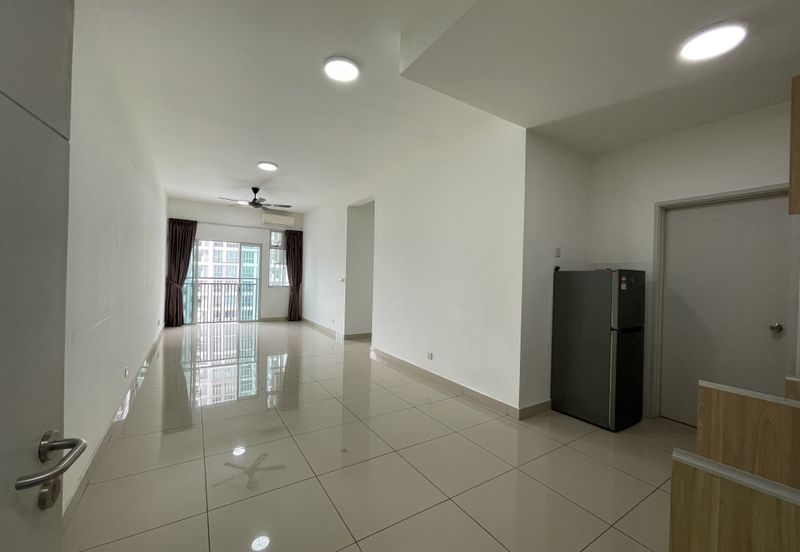 Meridin Bayvue Apartment