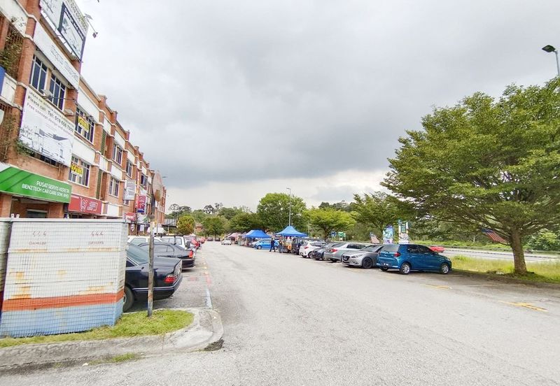 Jalan Pulau Lumut P U10/P @ Alam Budiman