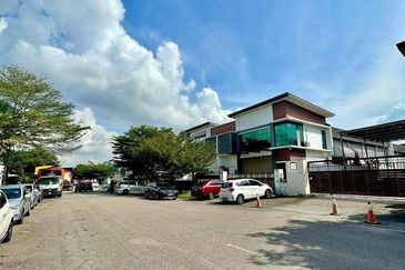 Kempas Utama Industrial Park