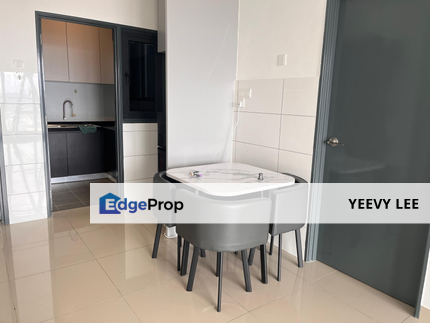 Aera Residence Partial Furnished Unit Available in Sept, Selangor, Petaling Jaya