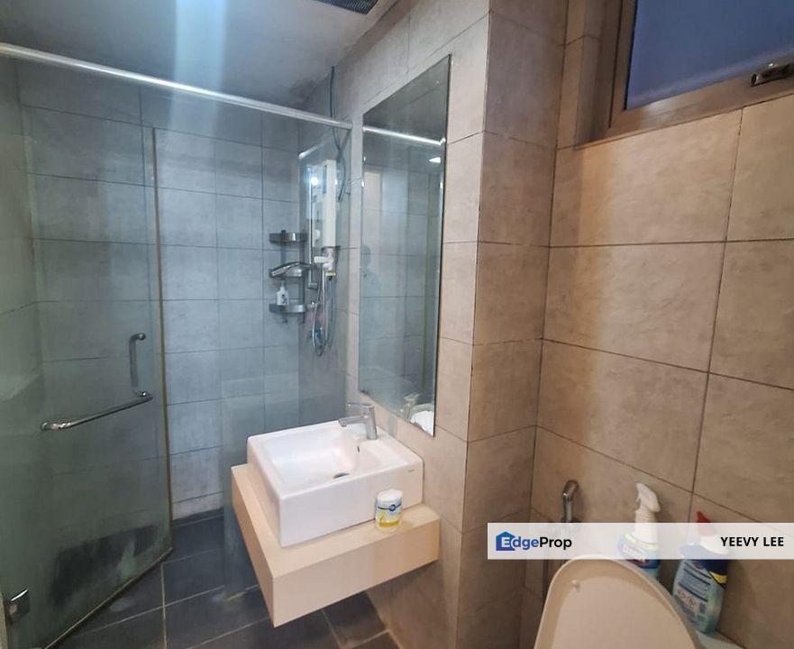 Cascades Residency Kota Damansara PJ Short Walk to MRT Surian, Selangor, Kota Damansara