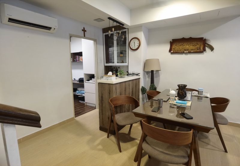 Fully furnished Taman setapak 2 storey house For rent  Danau Kota Facing Garden Long Car Porch Landed 