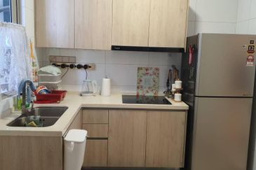 Par 3 Condo & Condo Villa