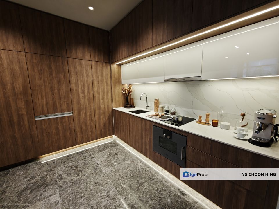 FREEHOLD KLCC FOR SALES.PETRONAS TOWER VIEW! CloutHaus Residences. Premium Branded Fittings. Hotel Services. High Capital Growth., Kuala Lumpur, KLCC