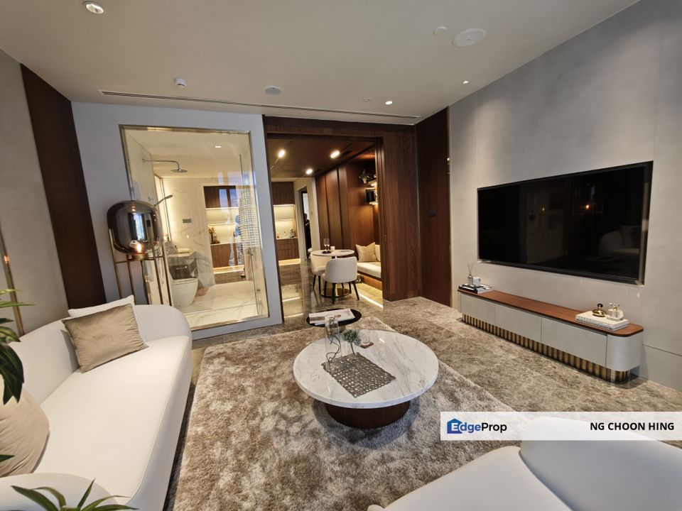 FREEHOLD KLCC FOR SALES.PETRONAS TOWER VIEW! CloutHaus Residences. Premium Branded Fittings. Hotel Services. High Capital Growth., Kuala Lumpur, KLCC