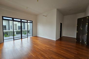 Alstonia Hilltop Homes