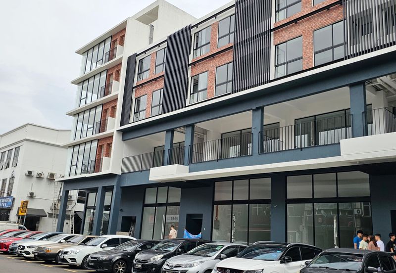 UC Square taman connaught cheras KL beside UCSI univercity