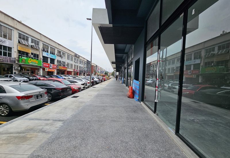 UC Square taman connaught cheras KL beside UCSI univercity