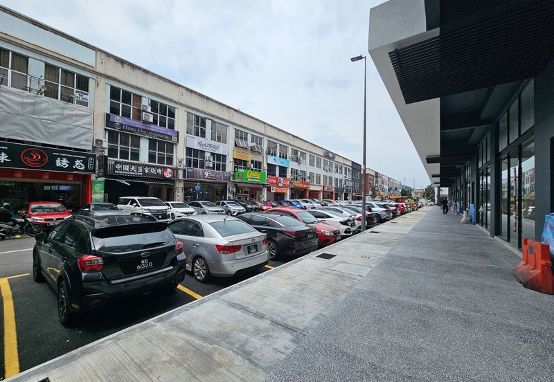 UC Square taman connaught cheras KL beside UCSI univercity