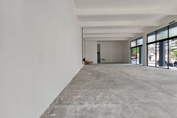 UC Square taman connaught cheras KL beside UCSI univercity