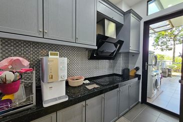 Tenderfields @ Eco Majestic