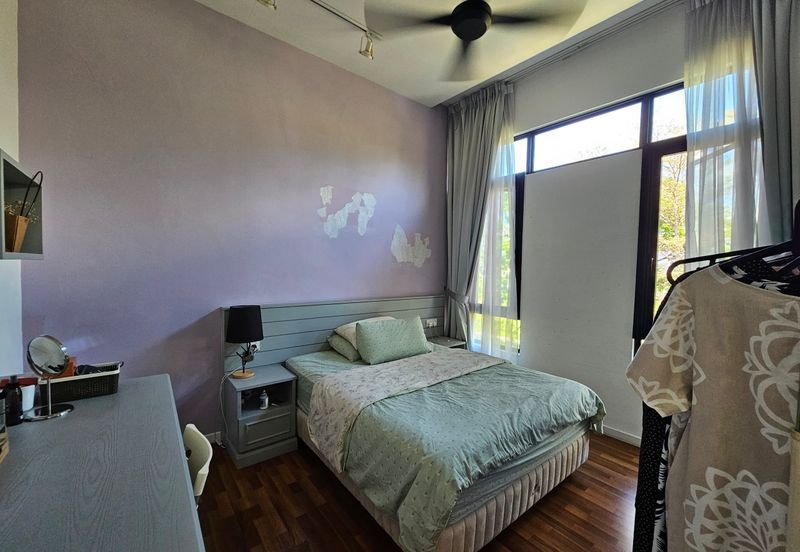 Tenderfields @ Eco Majestic