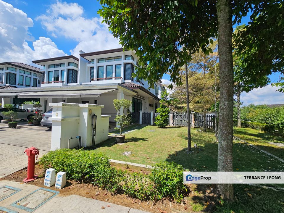 Eco majestic tenderfields Corner semi D cluster house semenyih, Selangor, Semenyih