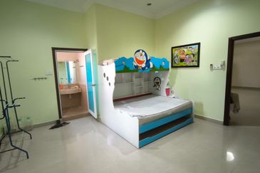 Taman Tasik Semenyih (Lake Residence)