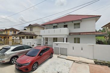 Taman Tasik Semenyih (Lake Residence)