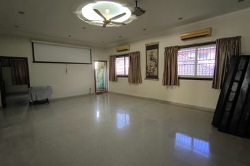 Taman Tasik Semenyih (Lake Residence)