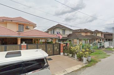 Taman Tasik Semenyih (Lake Residence)