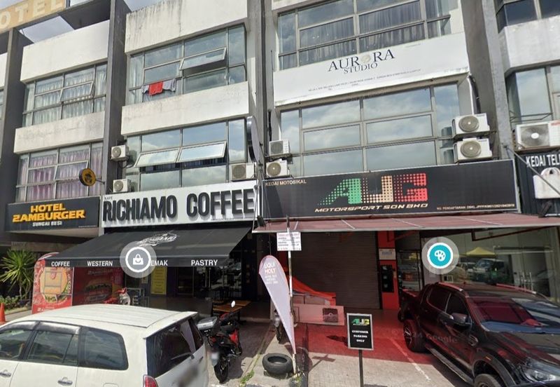 The Trillium @Lake Fields