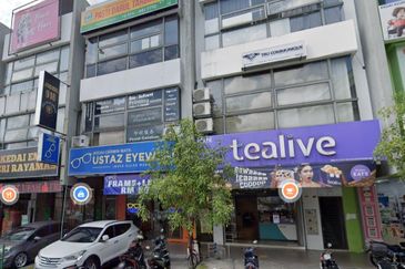 The Trillium @Lake Fields