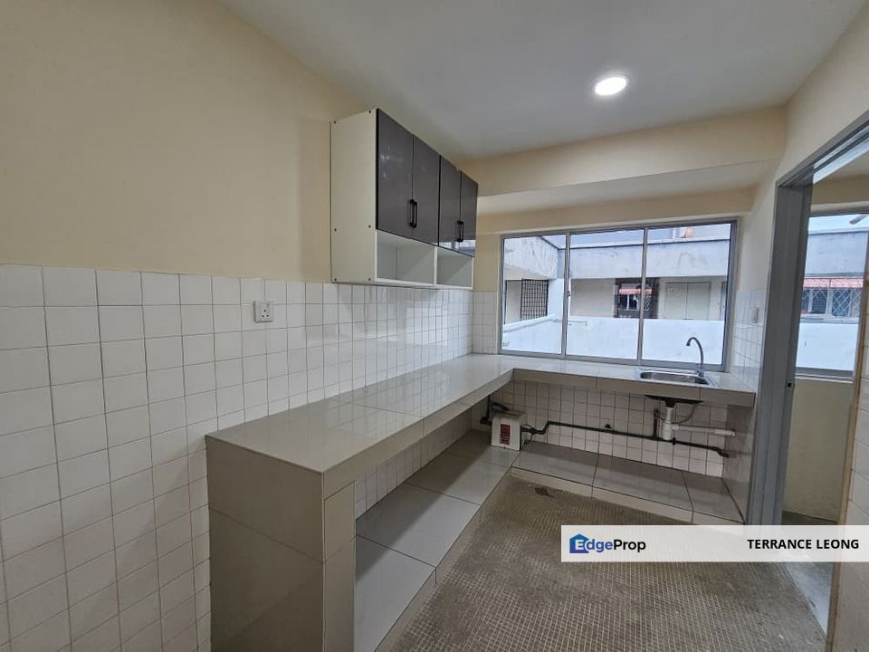 Grandeur Tower condominium pandan indah , Selangor, Cheras