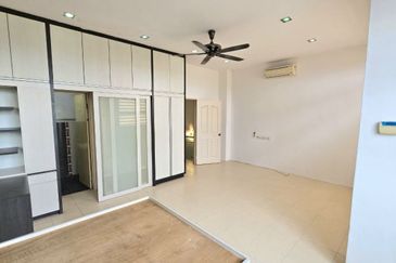 Panorama Lapangan Perdana