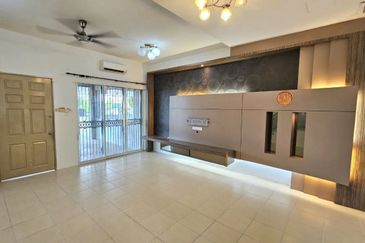 Panorama Lapangan Perdana