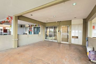 Panorama Lapangan Perdana