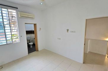 Panorama Lapangan Perdana