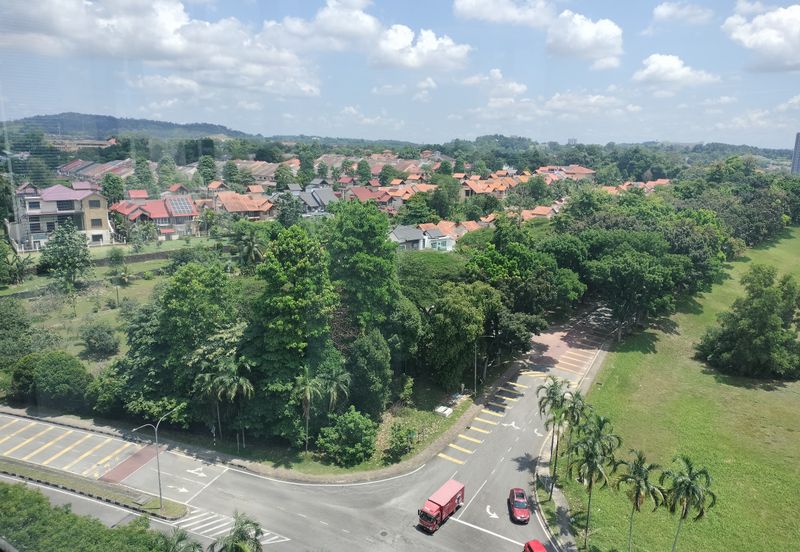 Radia Retail, Seksyen U8