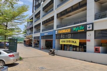 Radia Retail, Seksyen U8