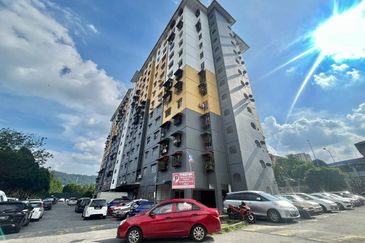 Pangsapuri Seri Intan