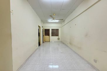 Permai Court 1