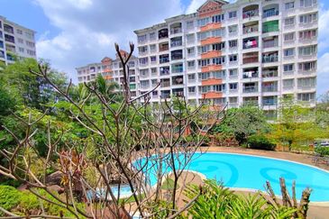 Kenanga Apartment, Puchong