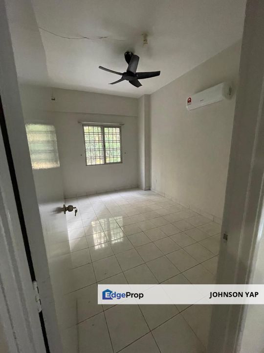 Pelangi Damansara, Kota Damansara Apartment for Sale Corner Lot, Move In Condition, New AirCon, New WaterHeater, New Kitchen Table Top & Stove, Ect, Selangor, Kota Damansara