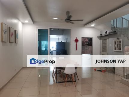 Aman Putri, Sungai Buloh, Selangor House for Sale Terrace, Intermediate, Freehold, Fully Extended, Renovated, Well Keep, Partial Furnished, Selangor, Sungai Buloh