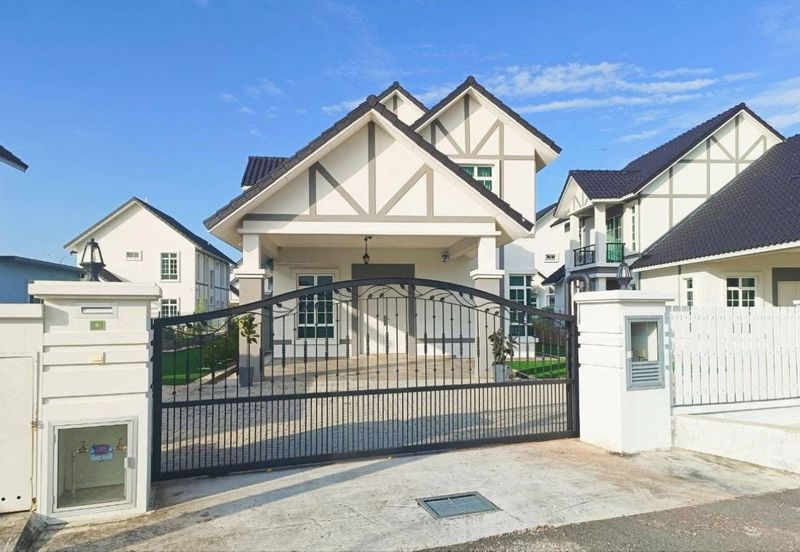 Persada Condo Villa @ Subang Bestari