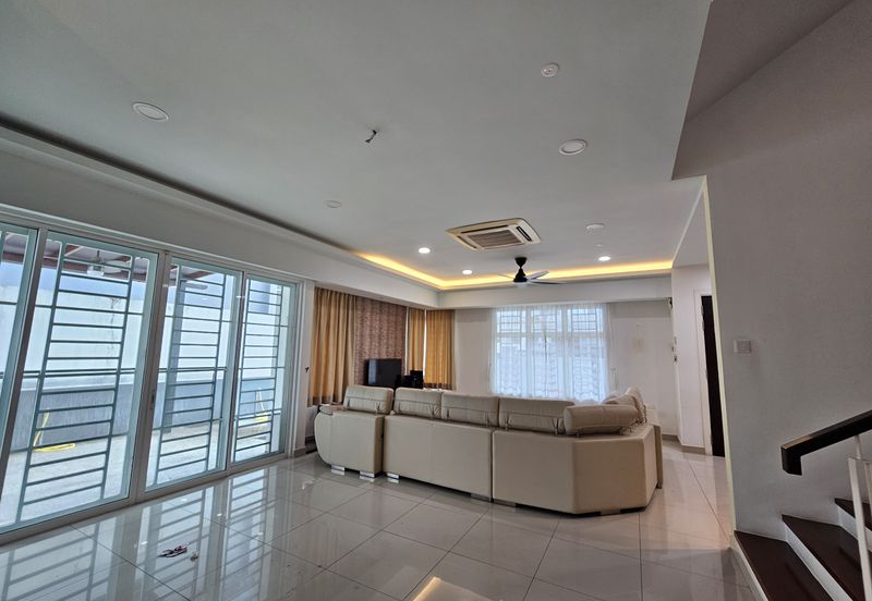 SL 2, Bandar Sungai Long