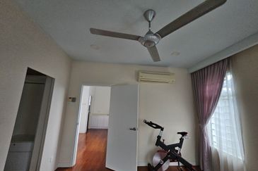 SL 2, Bandar Sungai Long