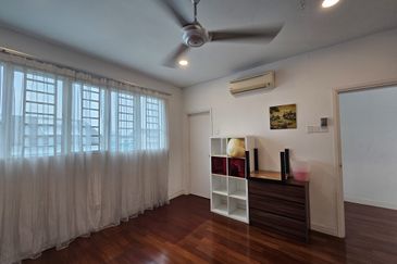 SL 2, Bandar Sungai Long