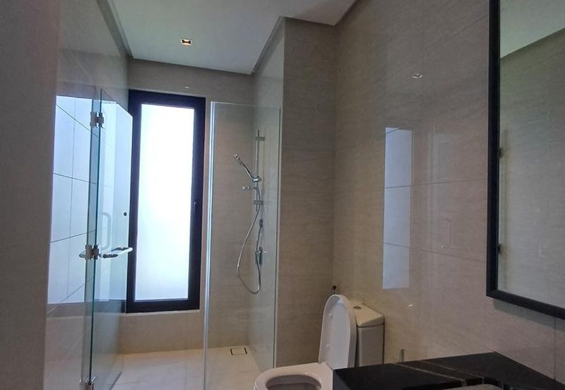 Mayfair Residences @ Pavilion Embassy