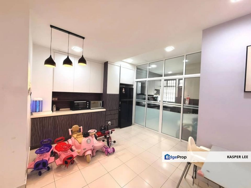 Taman Bestari Indah Ulu Tiram Double Storey Terrace House For Sale Fully Renovated Nice Condition Nice Layout, Johor, Ulu Tiram