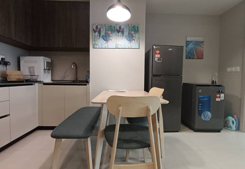 Datum Jelatek Residence