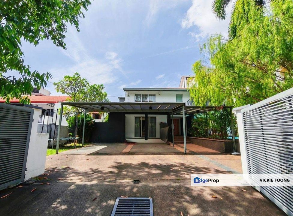 Bungalow with Swimming Pool Bangsar, Kuala Lumpur, Bangsar