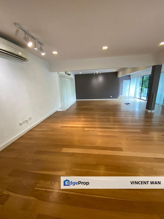 Exquisite Bungalow @ Bukit Pantai | For Rent, Kuala Lumpur, Pantai